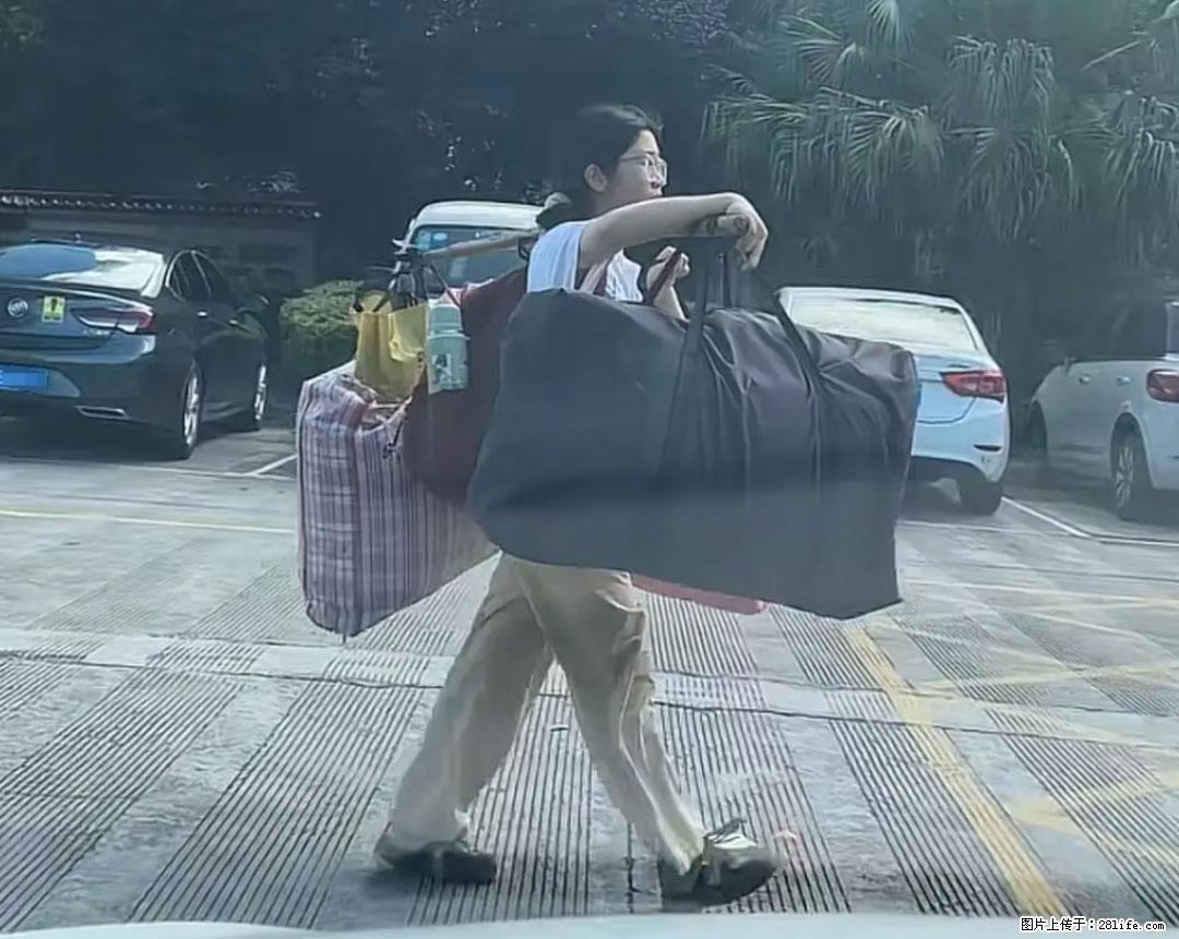 全网追的“扁担女孩”，找了一份暑假工，时薪12元 - 朔州生活资讯 - 朔州28生活网 shuozhou.28life.com